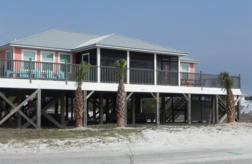 Surf Side Shores House | ONLY STEPS FROM THE BEACH! BEAUTIFUL OCEAN VIEWS!