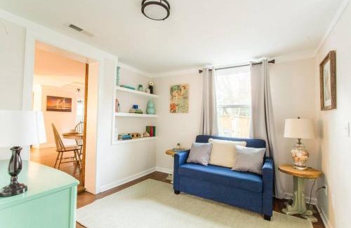 Riverland Terrace House | Open and Comfy home near Downtown-Folly Beach