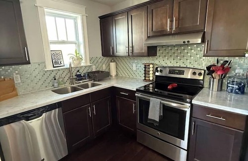 Thornton Park House | Orlando Birdcage Private Apt, Walkable Downtown