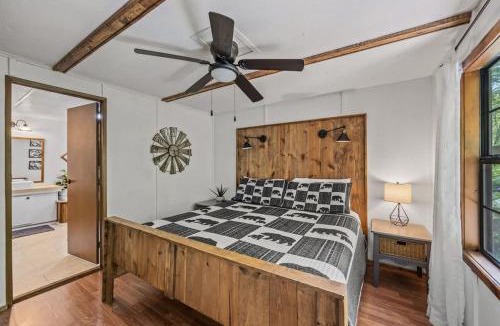 Rocky Grove House | Outdoor Paradise on the Creek - Jacuzzi - Stocked