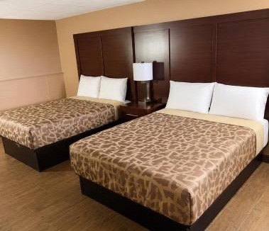 Guntersville Hotel | Overlook Mountain Inn