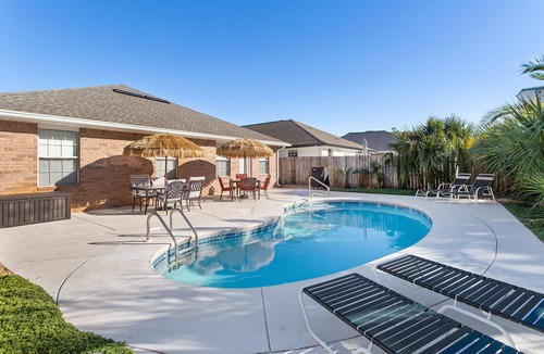 Miramar Beach House | Palm Breeze II - Heated Pool, Private Beach Access, Complimentary Beach Service!