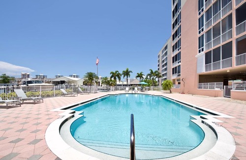 South Island Apartment | Palm Harbor #403 by Sun Palace Vacations