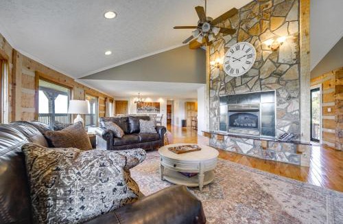 Newport House | Panoramic Mtn Views: Spacious Tennessee Home!