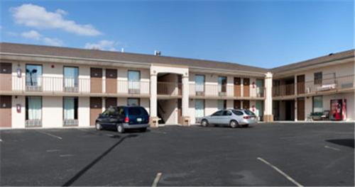 Morristown Hotel | Parkway Inn