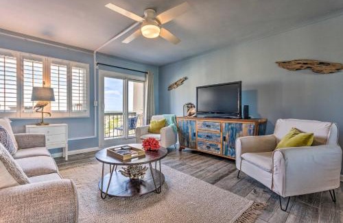 Sunnyside House | PCB Beachfront 'Coastal Abode' at Pinnacle Port!