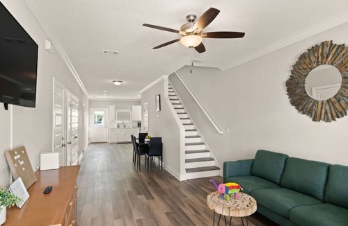 Dock Junction House | Peaceful 3 Bedroom townhome with garage