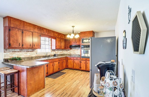 Trenton Cottage | Peaceful Trenton Home w/Patio Near Hiking!