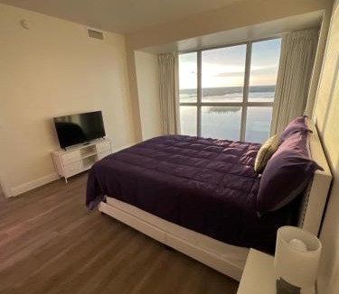 Fort Myers River District Apartment | Penthouse Waterfront Escape