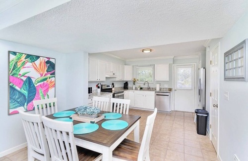 Siguenza Cove Apartment | Perdido Key Private Getaway Near Pensacola Beach!