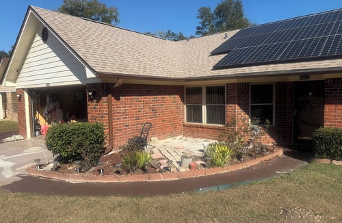 Brent House | Perfect 4-bedroom house with play area and pool in a nice Pensacola neighborhood