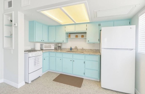 Independence Square Apartment | Perfect Getaway! Beachfront Complex Indian Rocks