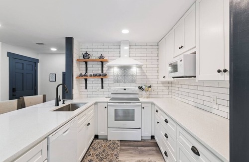 Saint Simons Island Condo | Perfect Island, Perfect Vacation in our newly renovated Harbour Oaks, Unit #214.