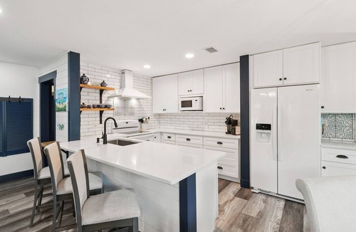 Saint Simons Island Condo | Perfect Island, Perfect Vacation in our newly renovated Harbour Oaks, Unit #214.