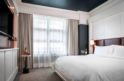 Historic District - North Hotel | Perry Lane Hotel, A Luxury Collection Hotel, Savannah
