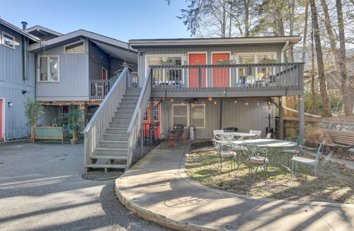 Maggie Valley Apartment | Pet-Friendly Maggie Valley Retreat w/Fire Pit