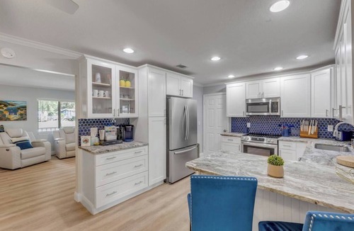 Florida Shores House | Pet-Friendly Oasis w/Fenced Yard