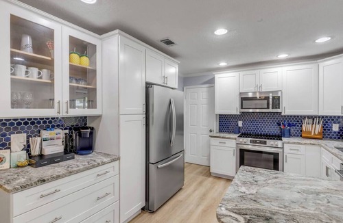Florida Shores House | Pet-Friendly Oasis w/Fenced Yard