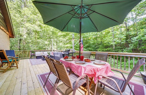 Sylva House | Pet-Friendly Retreat w/Mtn Views in Sylva!