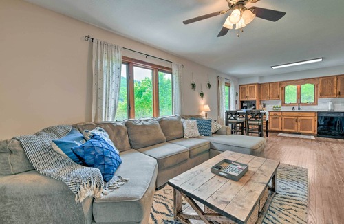 Mountain Springs House | Pet-Friendly Waynesville Home w/Mountain Views!