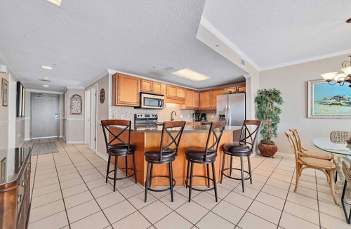 Orange Beach East Condo | Phoenix X 1514 | Breathtaking Top Floor Views | By FloraBama | My Beach Getaways