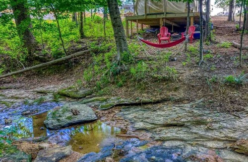 Rogersville RV Rental | Picturesque Bell Tent with Fire Pit and Picnic Area in Alabama