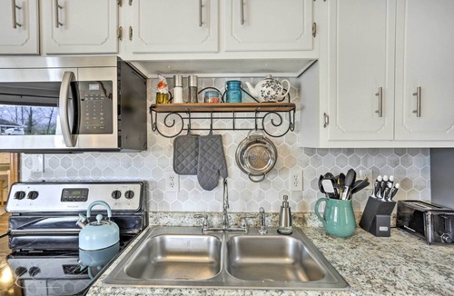 Trenton Cottage | Picturesque Cottage in the Heart of Trenton!