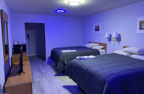 Spruce Pine Hotel | Pine Valley Motel