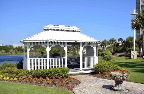 Sunnyside House | Pinnacle Port C1-302