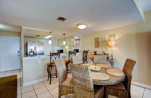 Sunnyside House | Pinnacle Port C1-302