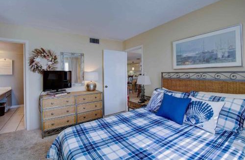 Sunnyside House | Pinnacle Port C1-302