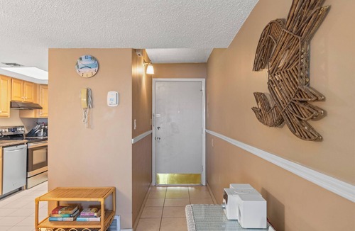 Sunnyside House | Pinnacle Port, B2-307