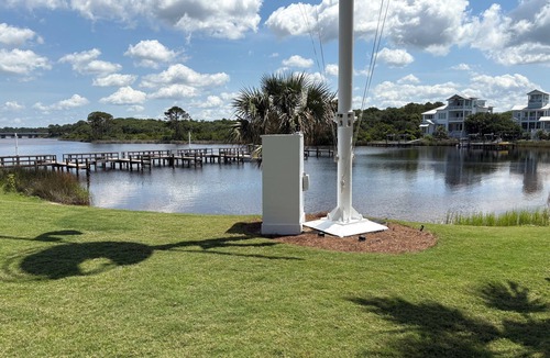 Sunnyside House | PINNACLE PORT CARILLON BEACH 2 BEDROOM CONDO 2.5 BATHROOM