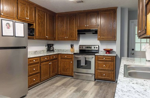 Columbus House | Pool, Fenced Yard, & Patio! Ventura Vista Retreat