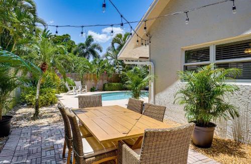 Tropic Palms House | Poolside Oasis! Family Home 4 Mi to Delray Beach
