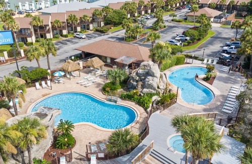 West Panama City Beach Apartment | Portside Resort Pet Friendly Rentals by Panhandle Getaways
