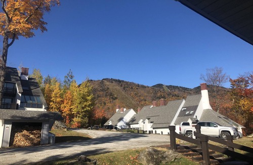 Killington House | Premier ski/in/out Killington/Sunrise townhome 3BDR/Sleep6 spa/gym/holiday rates