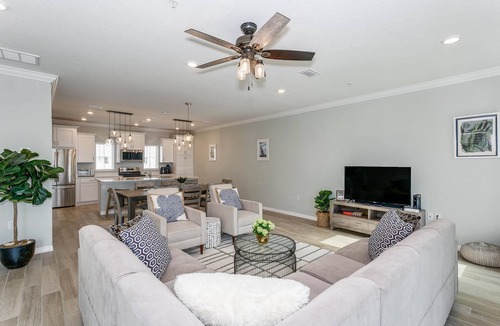Ono Island House | Private Beach Club| Free Rounds of Golf!-Pet Friendly-Sauna-Minutes to the Gulf or Golf at Lost Key!