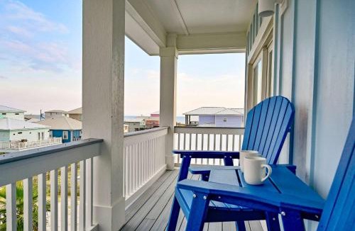 Fort Morgan House | Private Heated Pool with Elevator Access & FREE ACTIVITIES
