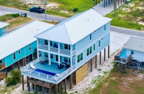 Fort Morgan House | Private Heated Pool with Elevator Access & FREE ACTIVITIES