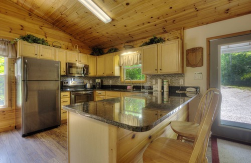 Sevierville Cabin | Private Hot Tub | Soothing River Sounds | Scenic Outdoors