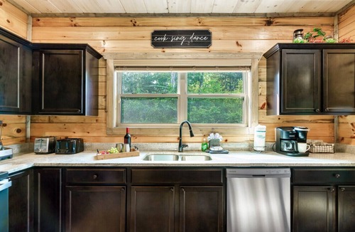 Sevierville Cabin | Private Indoor Pool/Pet Stays Free/HotTub/Movie