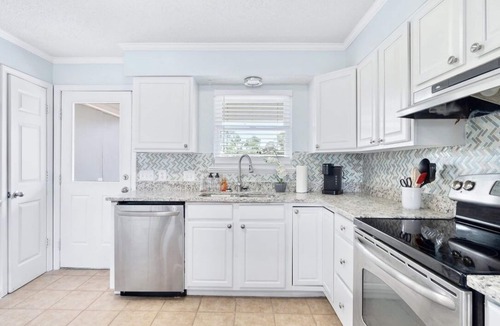 Siguenza Cove Apartment | Private Pensacola Beach Retreat on Perdido Key!
