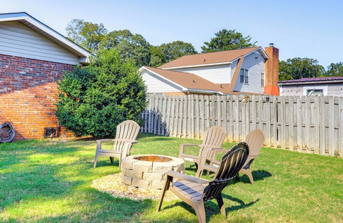 Warner Robins House | Private Pool & Fenced Yard: Home in Warner Robins!