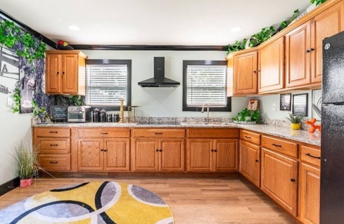 Jonesboro House | Private Pool House and Pool Outdoor Oasis