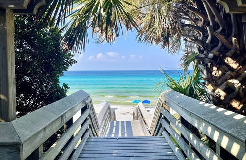 Inlet Beach Heights House | Private Pool + Putting Green. Perfect for Groups.