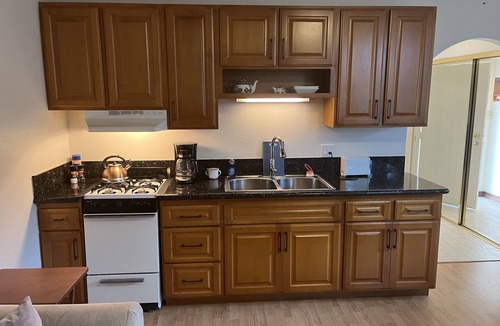 East Side Capistrano House | Private studio less than a mile from the beach, with Full Kitchen and Bathroom