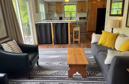 Hot Springs Cottage | Private Trail Access, Mountain and Creek Views, Short Walk to Town