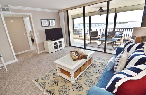Punta Rassa Condo | Punta Rass 3-605: Waterfront living! A perfect combination of at-home comfort and vacation getaway.
