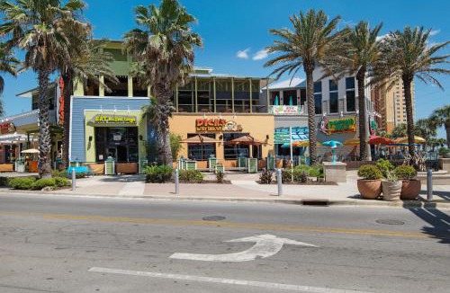 Sunnyside House | Quaint 2BR/25BA Cottage Nestled Between 30A & Panama City Beach! Sleeps 6!